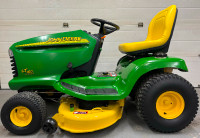 John Deere LT160 Lawn Tractor w/ 42” Deck