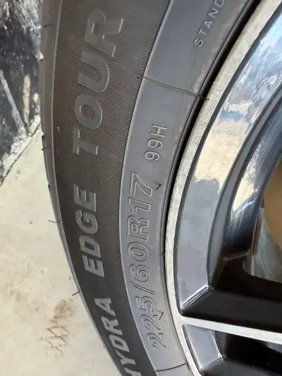 17” DAI alloy rims with 225/60R17 Motomaster all season tyres - Used previous season only. Car got t...