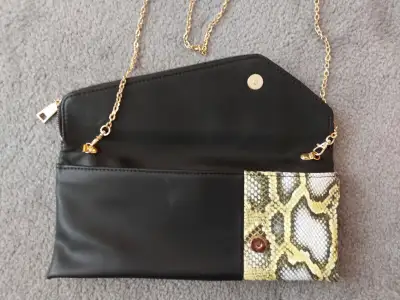 Urban Expressions Womens Clutch Purse SNAKE SKIN IMITATION., View more