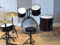 Drum kit Stagg