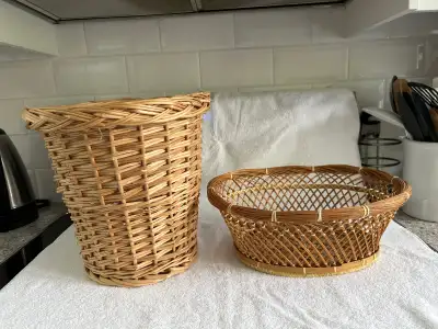 Baskets, never used, lot of 2 (Brampton), View more