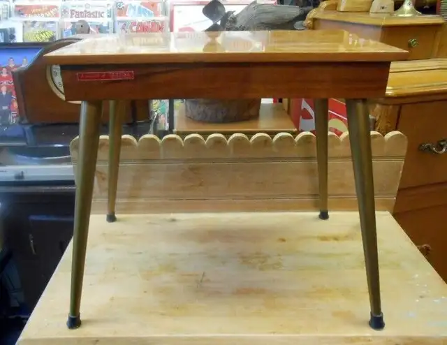Banc pour Orgue Farfisa - Vintage in Pianos & Keyboards in Sherbrooke - Image 3