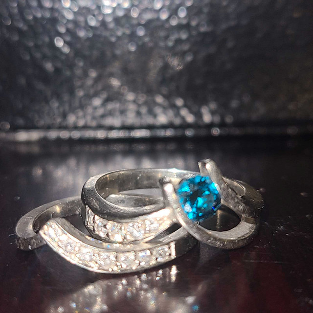 Fancy Blue  in Jewellery & Watches in Edmonton - Image 2