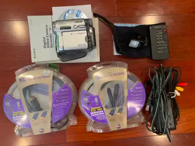 Sony DCR-TRV33 miniDV camera recorder + cables transfer digital, View more