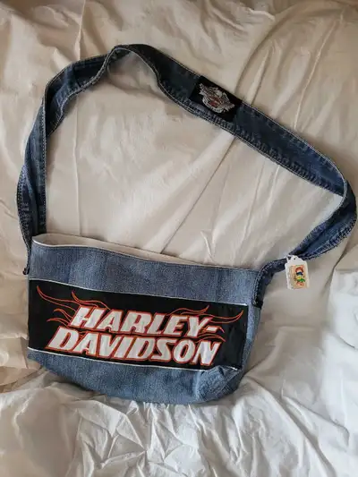 Handmade HD purse, View more