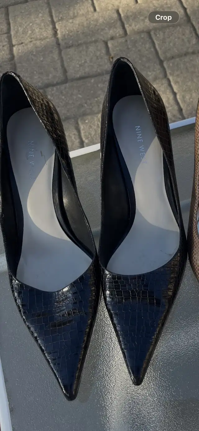 women’s shoes in Women's - Shoes in St. Catharines - Image 2