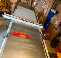 Cabinet Table Saw