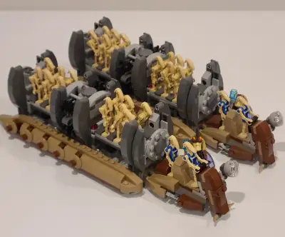 LEGO Battle Droid Troop Carrier 75086 Naboo Star Wars, View more
