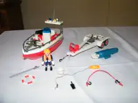 Playmobil bateau incendie avec remorque