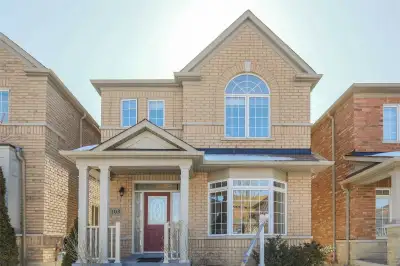 More photos available on Google Photos: https://photos.app.goo.gl/Kbz1o4GjVcqpa88n9 Move-In Ready |...