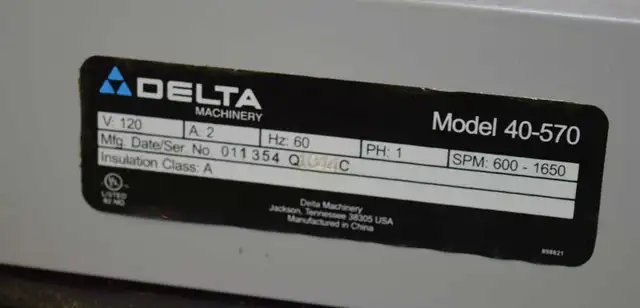 Delta Scroll Saw in Power Tools in Belleville - Image 6