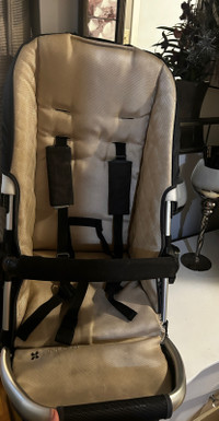 Uppababy  seat and adapter 