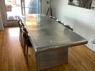 Table design industriel, View more