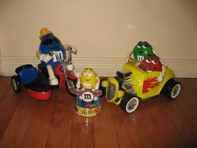 M&M Collectible Toys / Rubik's Illumination, View more