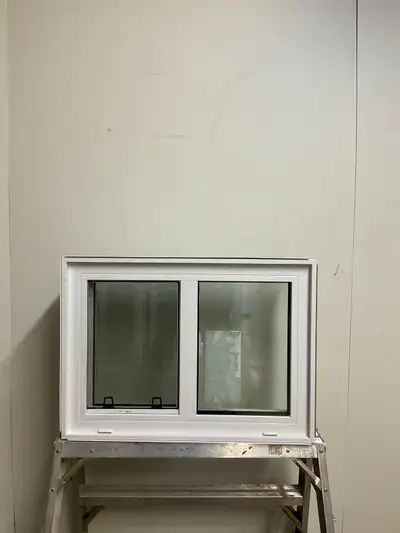 10721CP Fenêtre Coulissante PVC Blanc 2 sect 1 ouvr 27 3/4 x 20, View more