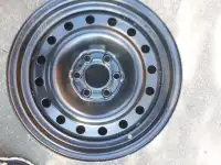 PAIR, 2 STEEL RIMS FOR NISSAN FRONTIER OR VEHICLE WITH 6 X 114.3