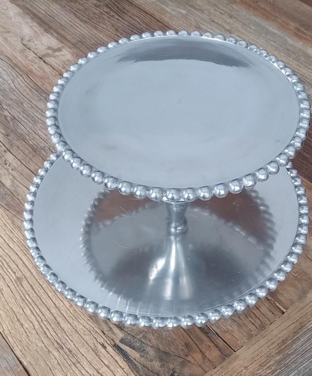 2 silver cake stands in Kitchen & Dining Wares in Strathcona County - Image 2