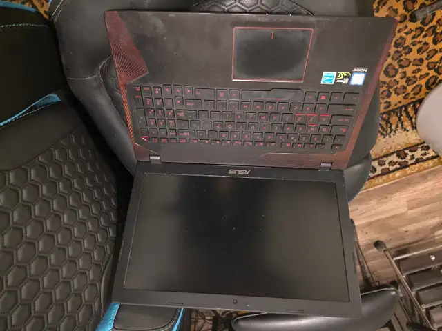 Asus ROG laptop 15.6"457408673188433921
