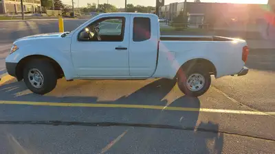 AS IS ..NEEDS WINDSHIELD, EXHAUST REPAIR AND BRAKE JOB...STILL DRIVING $4000