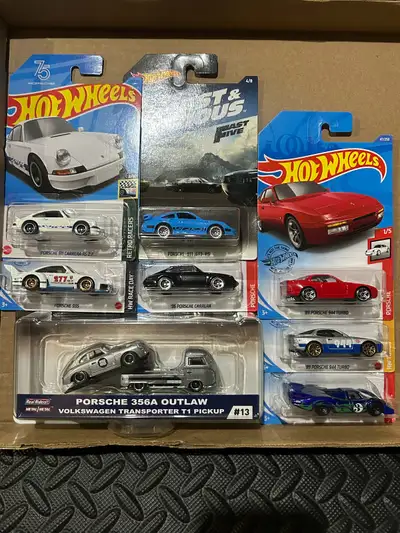 Hot wheels Porsche mainlines and Hot wheels team transport Porsche as well. All cars including team...