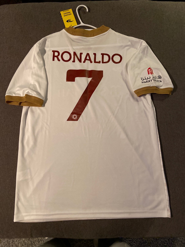 Ronaldo al nassr soccer football jersey size xl in Soccer in City of Toronto - Image 2