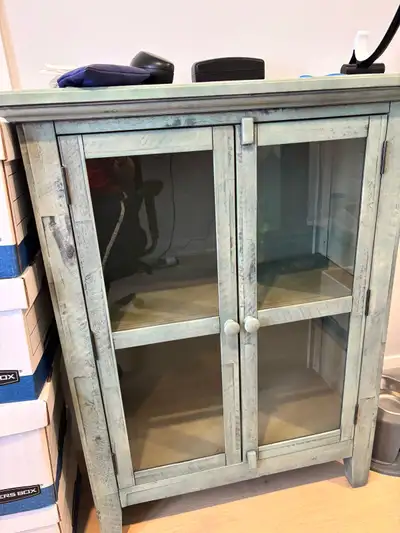 Vintage looking bookcase, View more