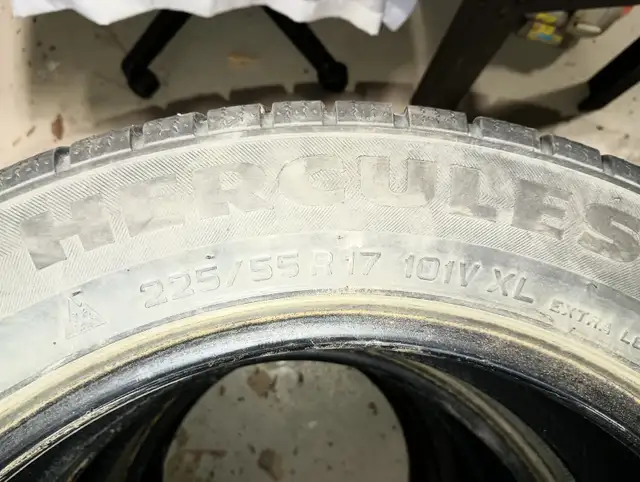 17" winter rims and tires(set of 4) in Tires & Rims in Kingston - Image 3