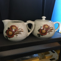 Vintage Creamer and Sugar Bowl f. Red Sunflowers