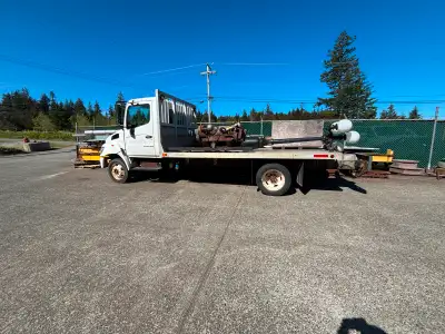 2008 HINO 185/ 3 Ton Aluminum flat deck comes with knuckleboom crane( needs work, not mounted) $8,50...
