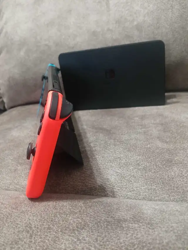Nintendo Switch OLED62863738561282122