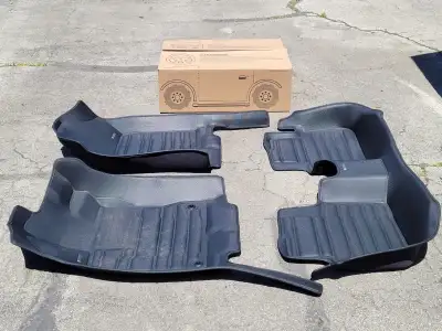 I have a beautiful set of floor mats that were in my Civic for literally 2 weeks before trading it i...