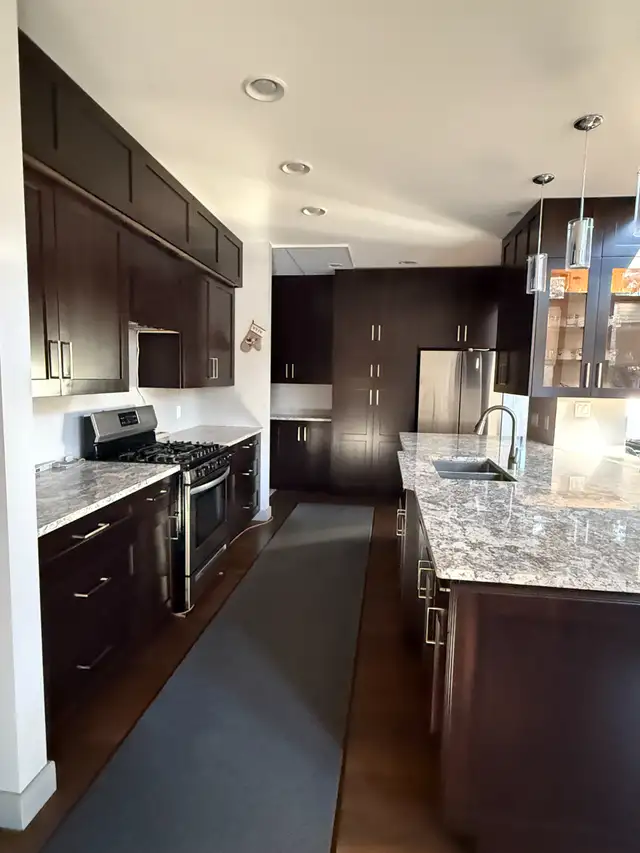 High Quality and Budget Friendly Custom Kitchens and Woodwork in Carpentry, Crown Moulding & Trimwork in Edmonton - Image 10