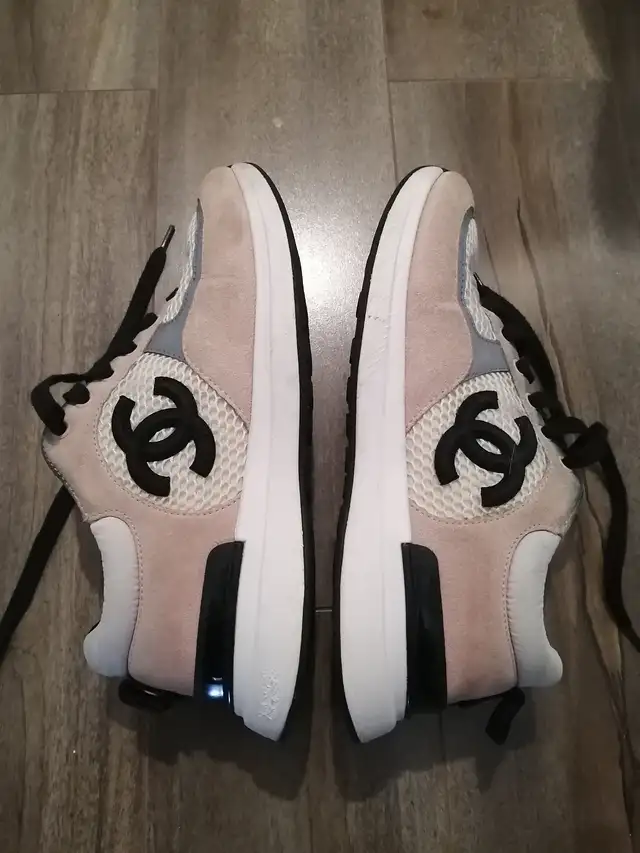 Women's Sport Shoes Size 38.5 Brand Chanel62863727774467121