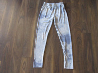 Ladies XS/Small Just Cozy Leggings