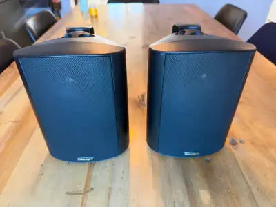 Paradigm outdoor speakers Stylus-150, View more