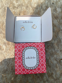 Brand New - Stella and Dot Earrinngs