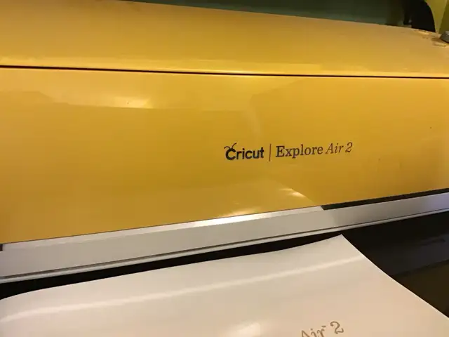 Cricut Explore Air 2 in Hobbies & Crafts in Barrie - Image 3