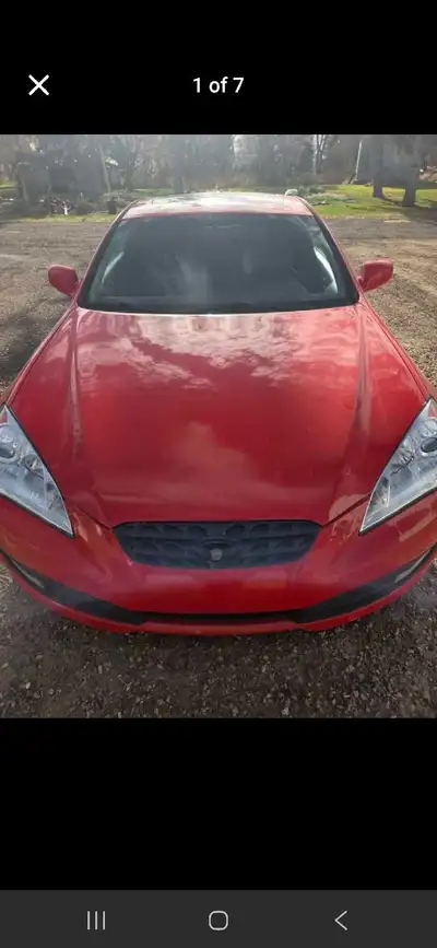 2010 Hyundai Genesis Coupe, 2.0T, Automatic transmission, heated leather, very nice shape. 288xxxkm....