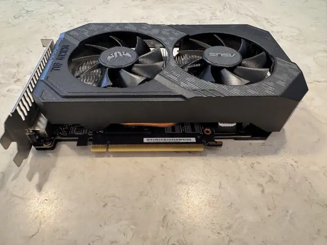 Nvidia GTX 1650 TUF Gaming in Desktop Computers in City of Montréal - Image 5