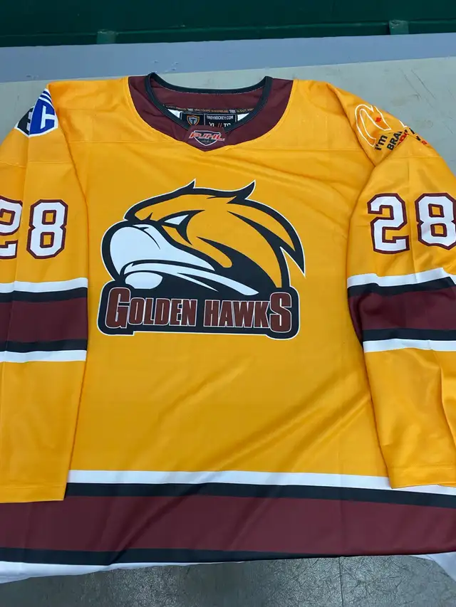 Caledon Golden Hawks game jersey (team set or individual) in Other in City of Toronto - Image 6