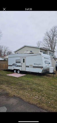 2004 Wildwood LE by Forest River Toy Hauler