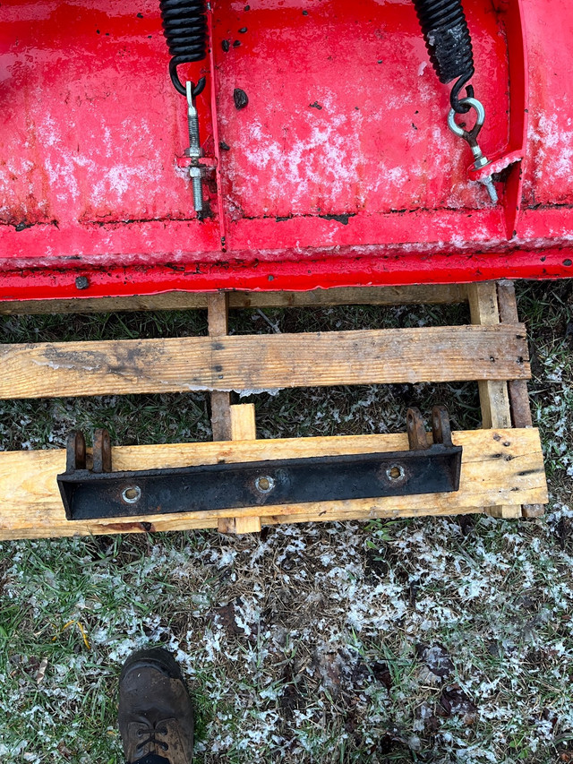 7.5’ western plow with mount in Other Parts & Accessories in Trenton - Image 2