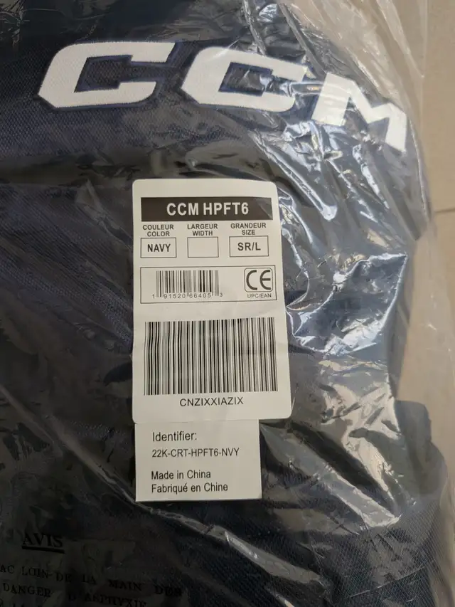 CCM JetSpeed FT6 Senior Hockey Pants – Large, Navy, Brand New in Hockey in Markham / York Region - Image 6