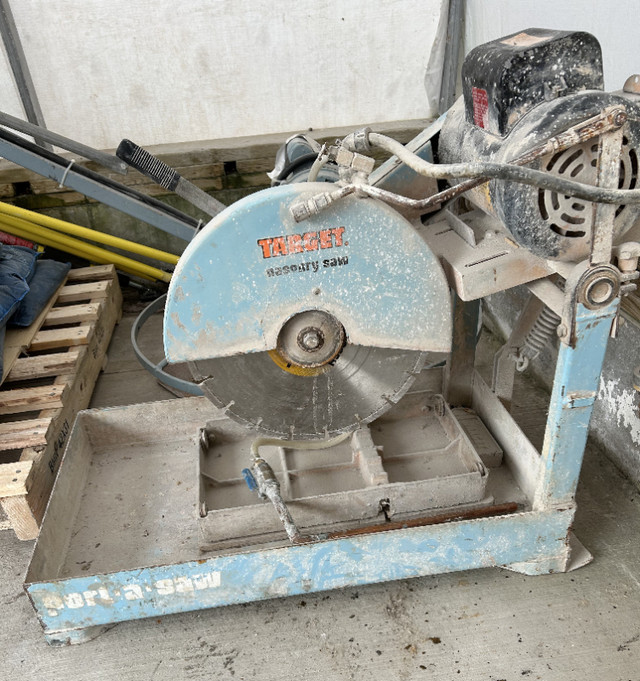Tile Saw in Power Tools in Chatham-Kent - Image 2