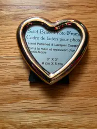 VINTAGE NEW Solid Brass Photo Frame, Sweet 3in Valentine Heart