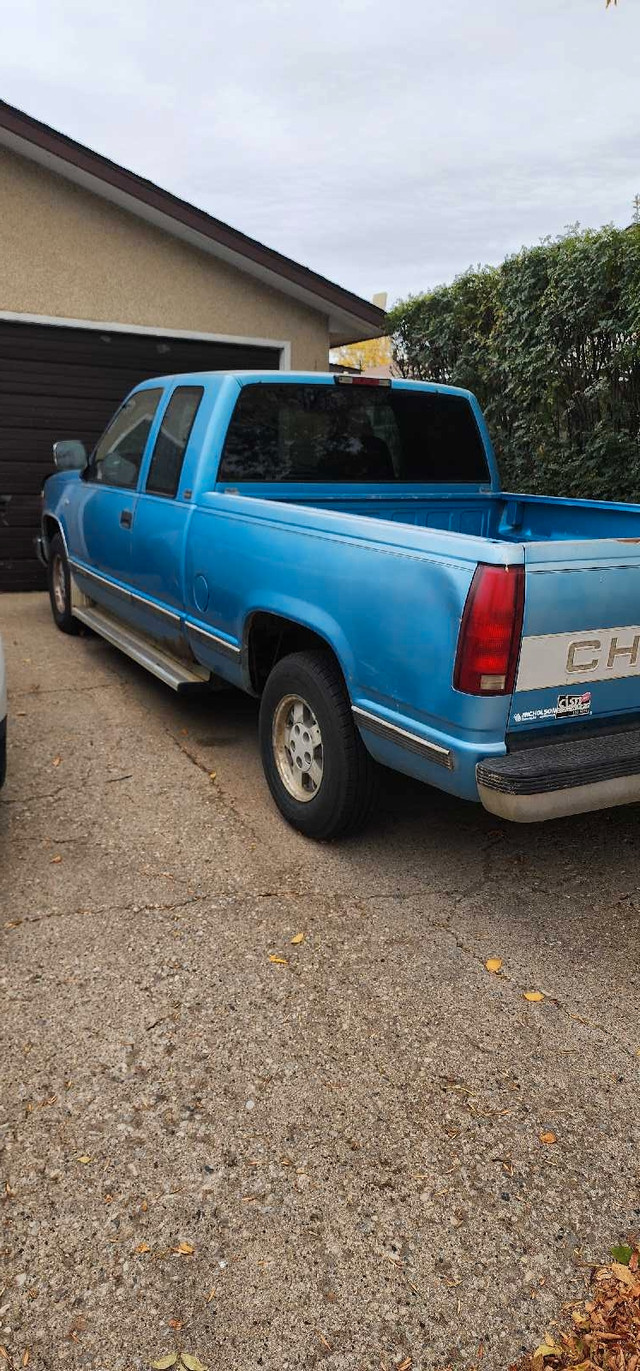 Chevrolet Truck for sale in Cars & Trucks in Strathcona County - Image 2