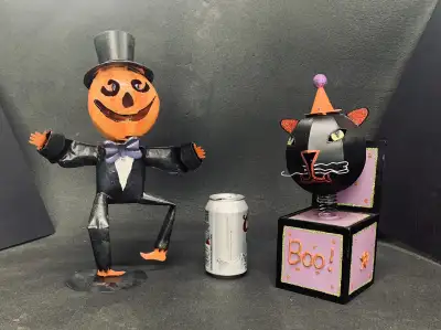 Halloween collectable  metal art decorations, View more