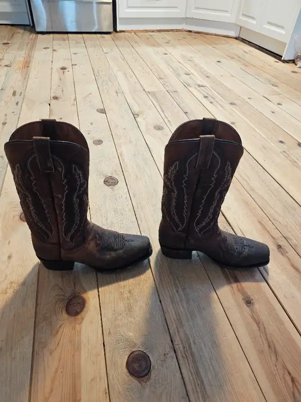 Dan Post boots size 9 D in Men's Shoes in Trenton - Image 5