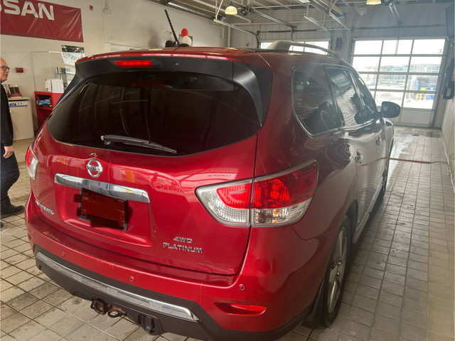 2015 Red Pathfinder Platinum  in Cars & Trucks in Calgary - Image 4