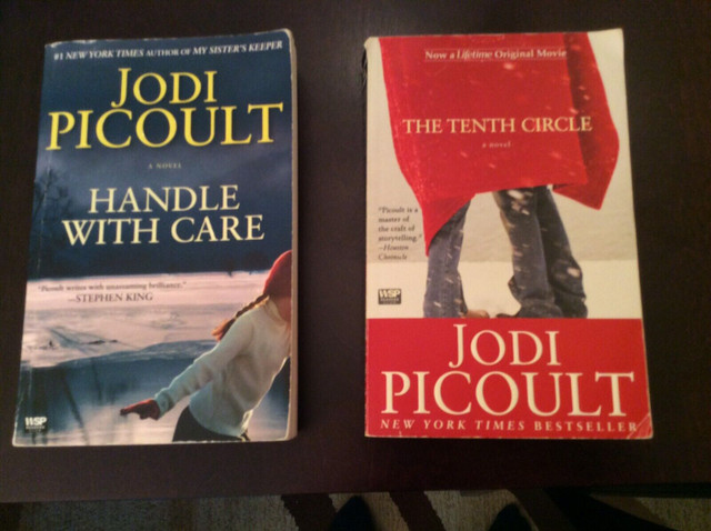 2 books by Jodi Picoult $15 in Fiction in Ottawa